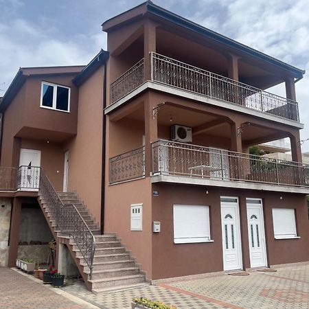 Apartmani Markic نيوم المظهر الخارجي الصورة