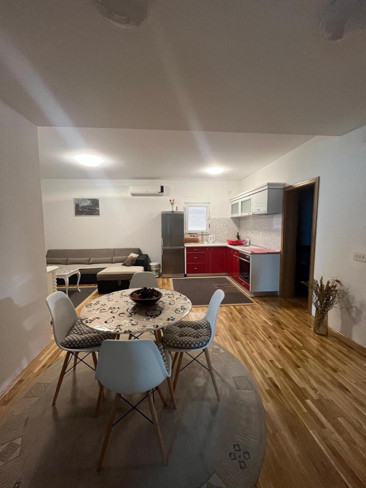 Apartmani Markic نيوم المظهر الخارجي الصورة