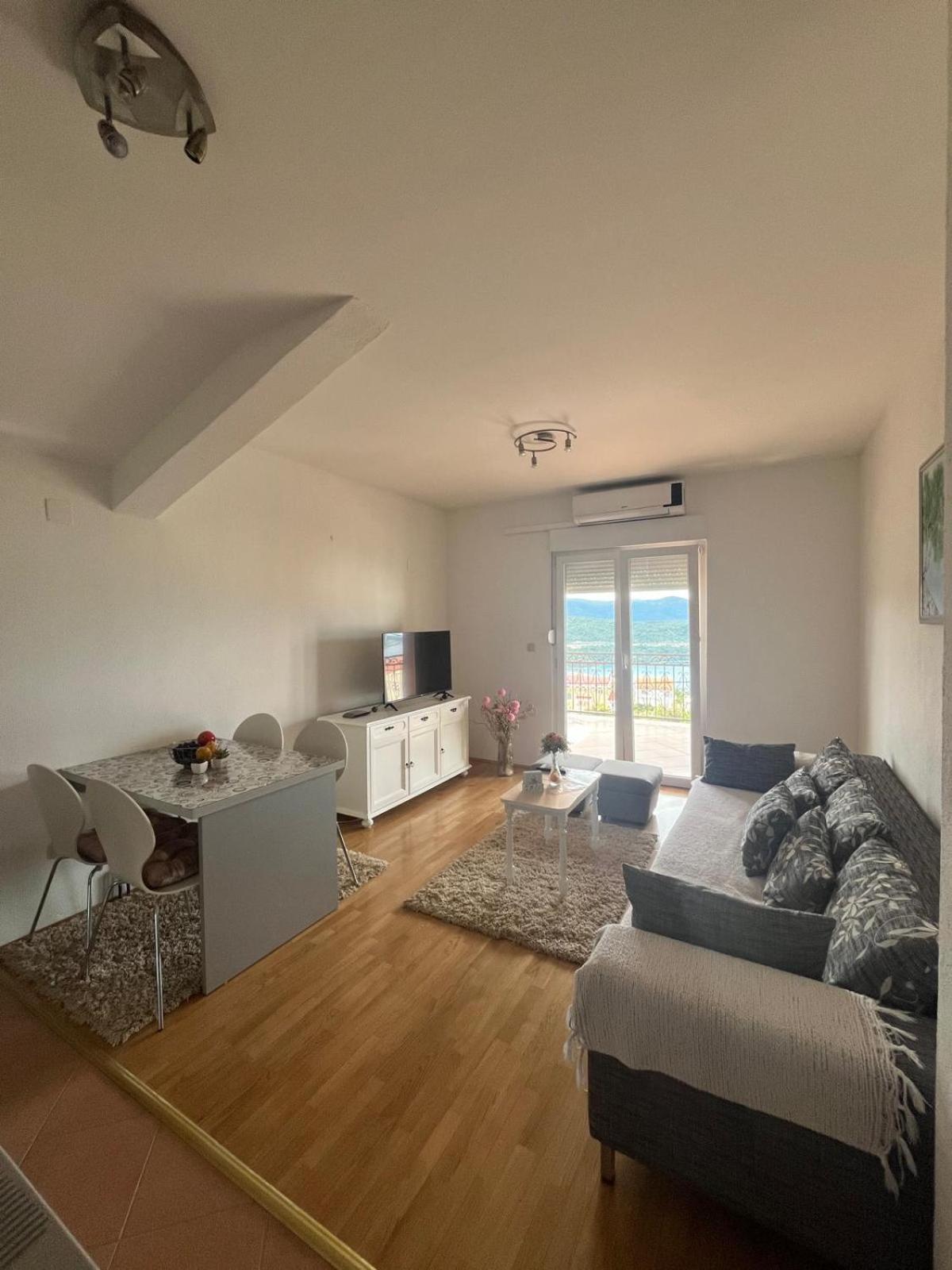 Apartmani Markic نيوم المظهر الخارجي الصورة